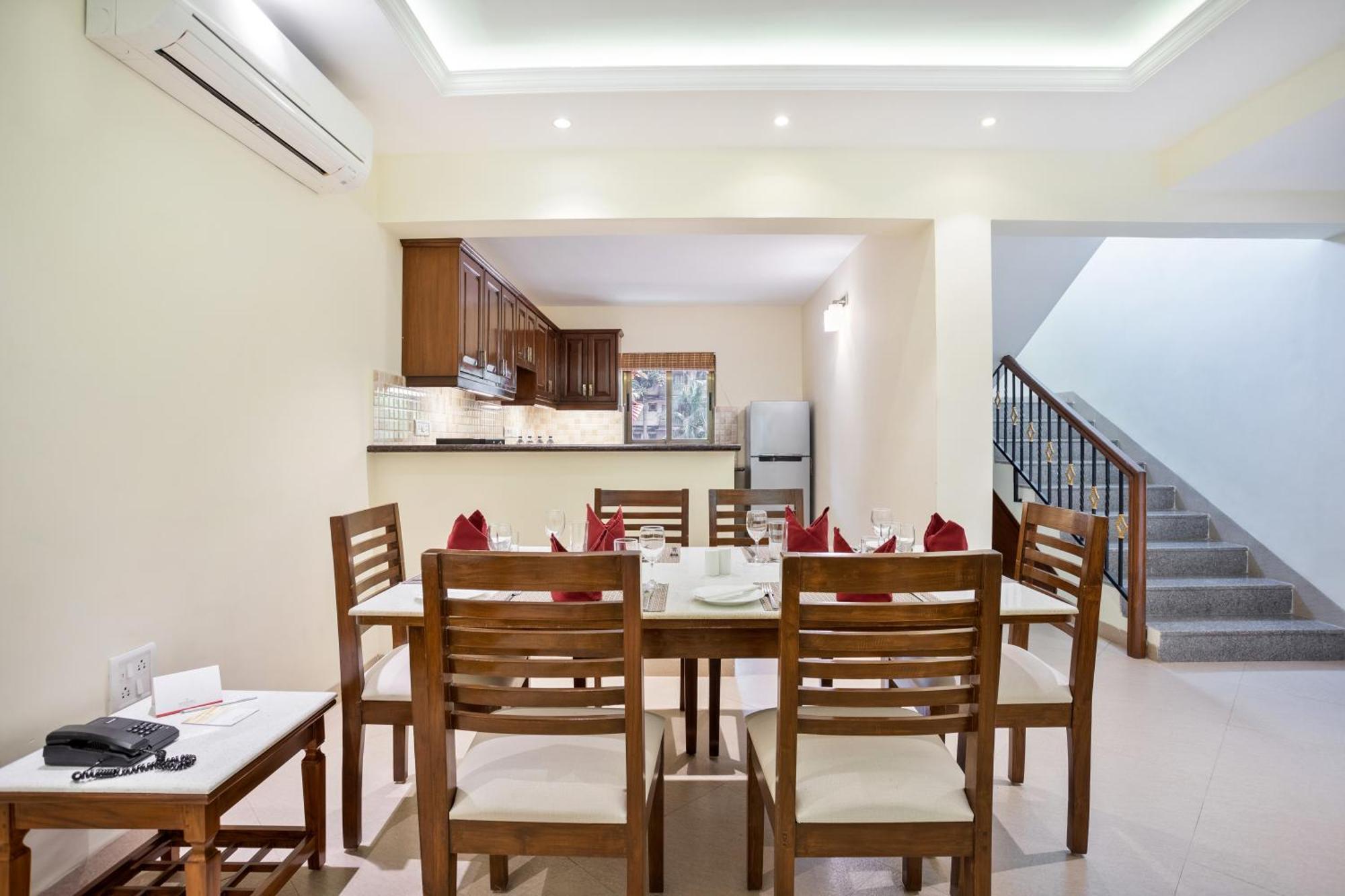 Seashell Suites And Villas- Candolim Goa מראה חיצוני תמונה