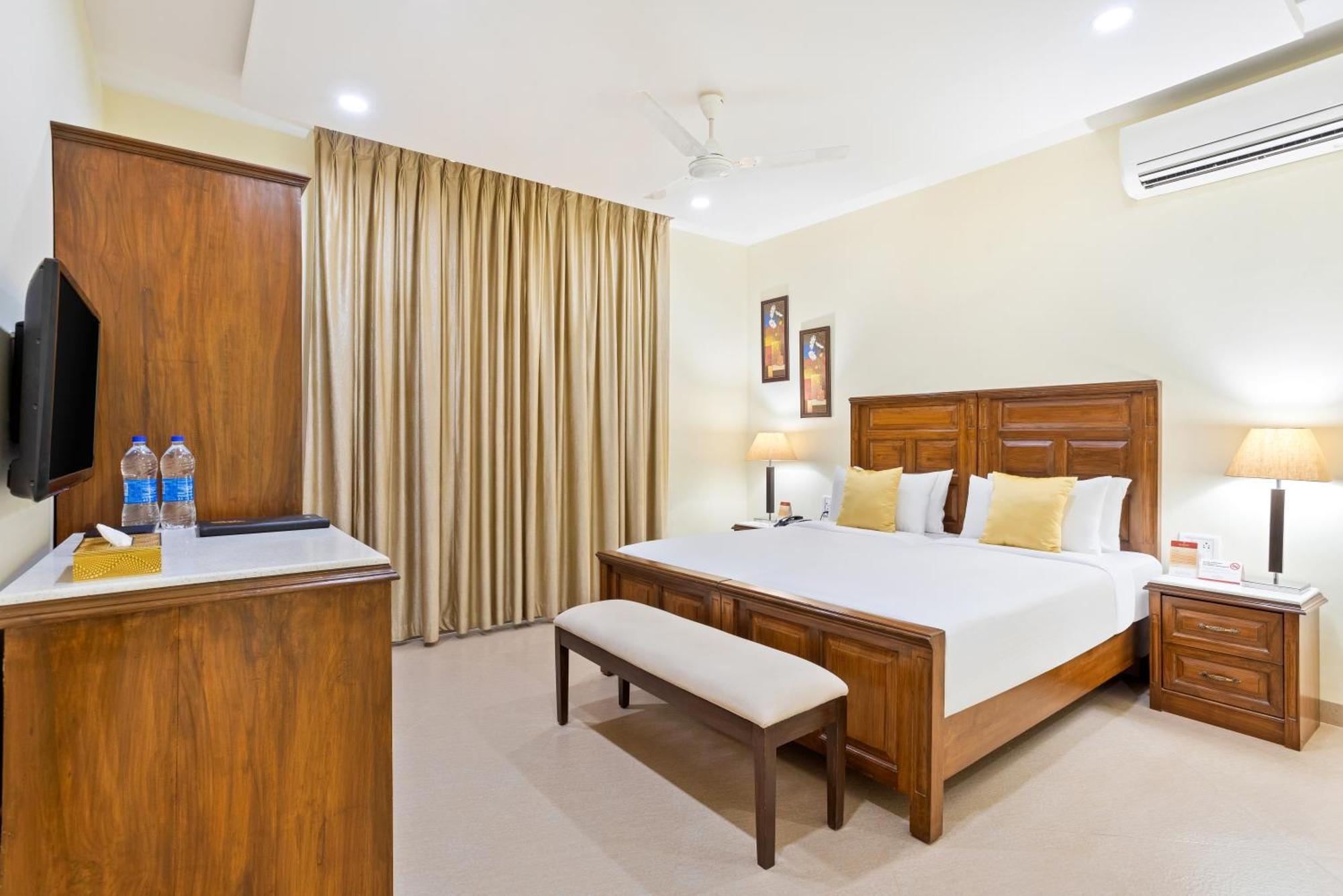 Seashell Suites And Villas- Candolim Goa מראה חיצוני תמונה